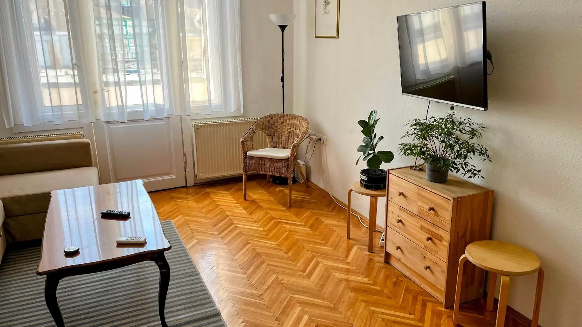 Attila 67 Apartment Budapest 0*,